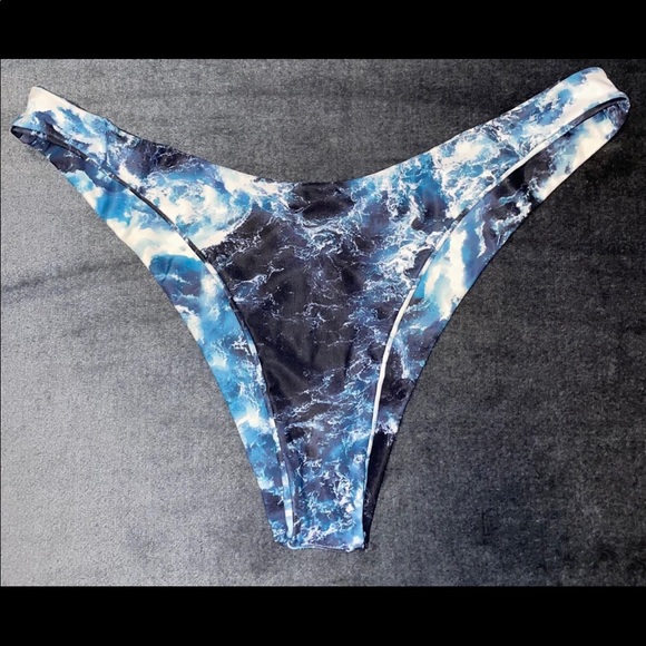 ♥️2/$15 (M) ZAFUL Ocean Print Bikini Bottoms - Picture 4 of 5